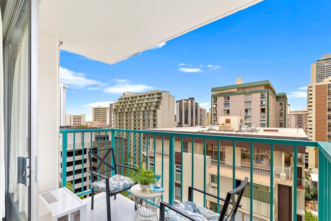 Beautiful Studio In The Heart Of Vibrant Waikiki Honolulu Bagian luar foto